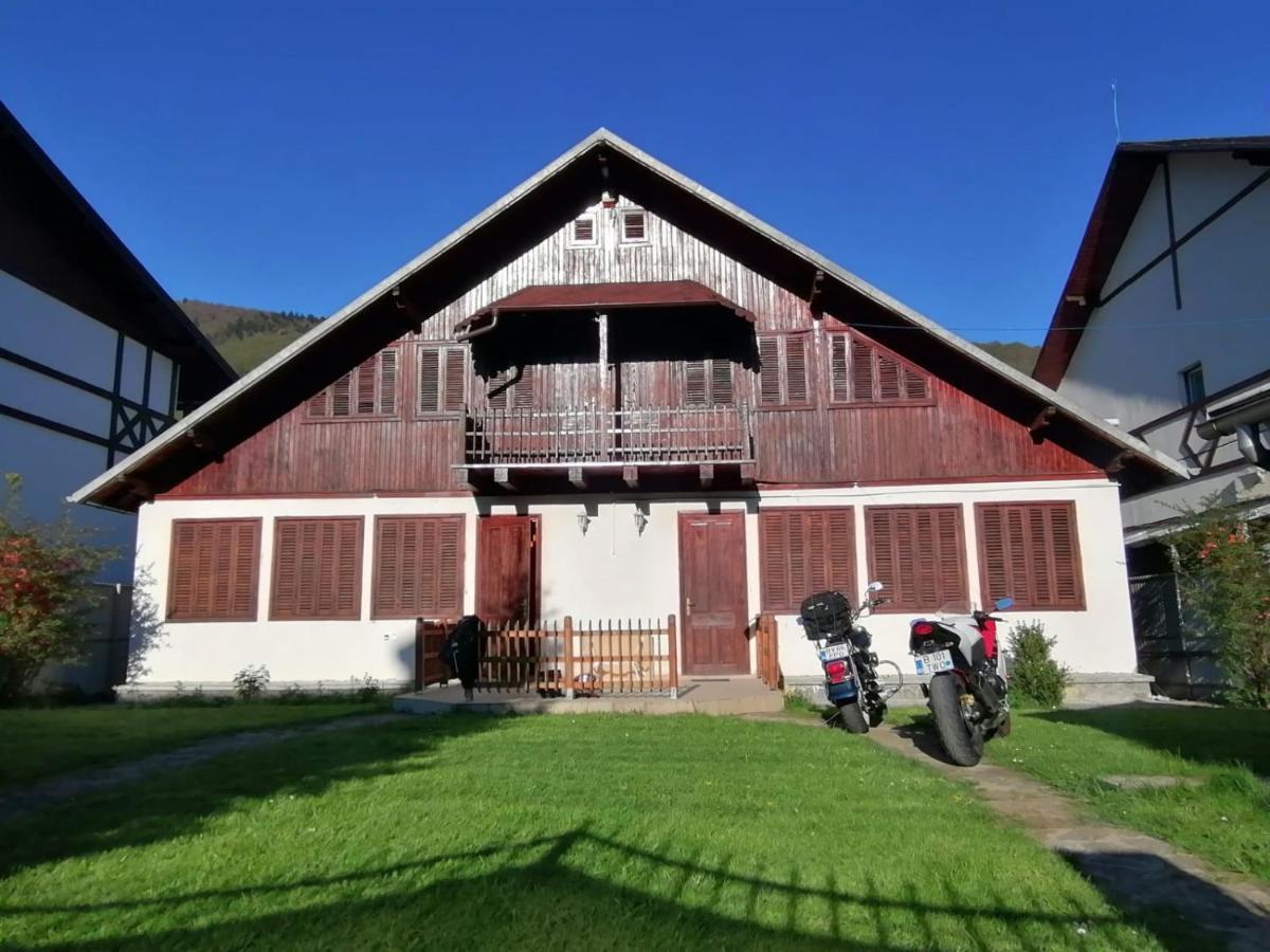 Vila Panselutelor 6 Sinaia Exterior foto